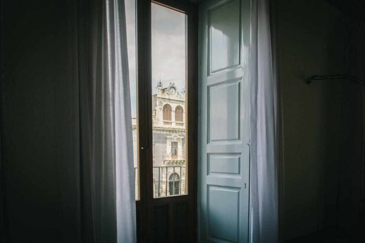 Отель Agatha Cosy Катания Экстерьер фото